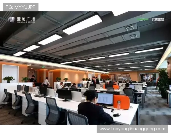 新东方置地：网络游戏行业中企业转型升级的成功案例与未来发展趋势分析